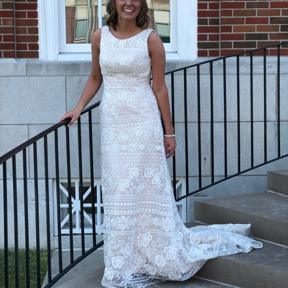 Maggie Sottero Wedding Dress / Formal / Pageant